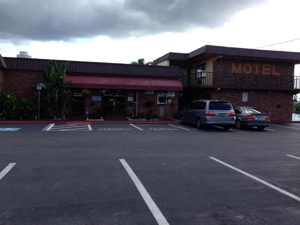 Americas Best Value Inn North Port Eksteriør billede